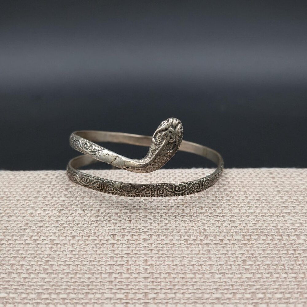 8.5 Inch Snake Serpent Wrap Bangle Bracelet B1117